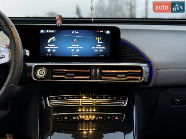 Чорний Мерседес EQC, об'ємом двигуна 0 л та пробігом 40 тис. км за 46000 $, фото 48 на Automoto.ua
