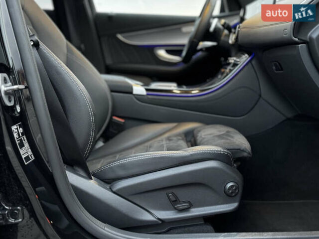 Черный Мерседес EQC, объемом двигателя 0 л и пробегом 41 тыс. км за 44000 $, фото 32 на Automoto.ua