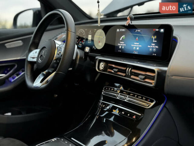 Чорний Мерседес EQC, об'ємом двигуна 0 л та пробігом 40 тис. км за 46000 $, фото 52 на Automoto.ua