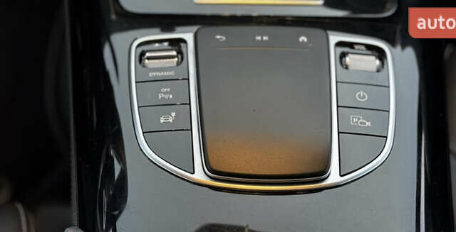 Чорний Мерседес EQC, об'ємом двигуна 0 л та пробігом 41 тис. км за 50000 $, фото 40 на Automoto.ua