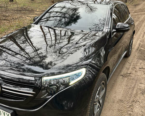 Чорний Мерседес EQC, об'ємом двигуна 0 л та пробігом 52 тис. км за 40500 $, фото 4 на Automoto.ua