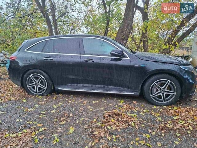 Черный Мерседес EQC, объемом двигателя 0 л и пробегом 41 тыс. км за 24750 $, фото 3 на Automoto.ua
