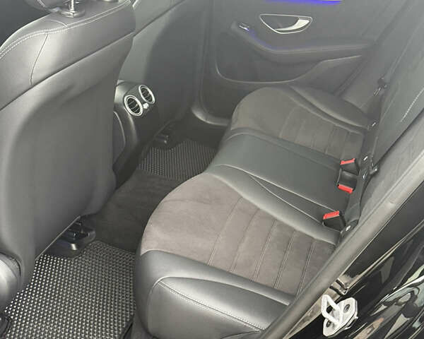 Чорний Мерседес EQC, об'ємом двигуна 0 л та пробігом 23 тис. км за 43000 $, фото 11 на Automoto.ua