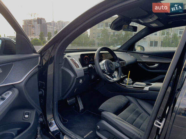 Черный Мерседес EQC, объемом двигателя 0 л и пробегом 16 тыс. км за 47500 $, фото 8 на Automoto.ua