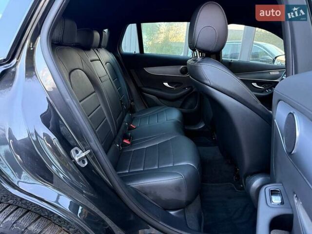 Черный Мерседес EQC, объемом двигателя 0 л и пробегом 2 тыс. км за 45000 $, фото 26 на Automoto.ua