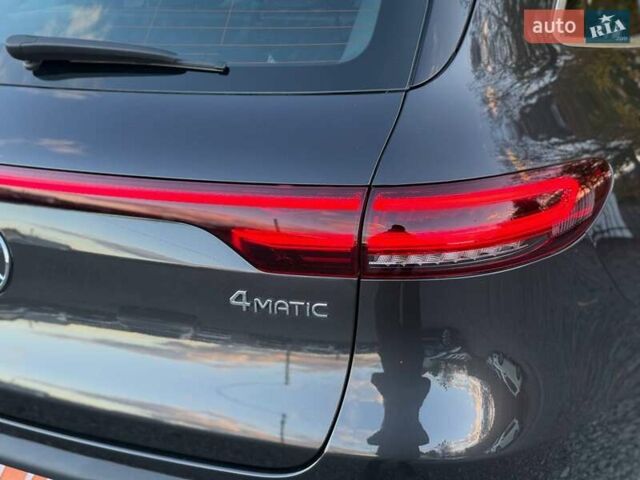 Черный Мерседес EQC, объемом двигателя 0 л и пробегом 2 тыс. км за 45000 $, фото 20 на Automoto.ua