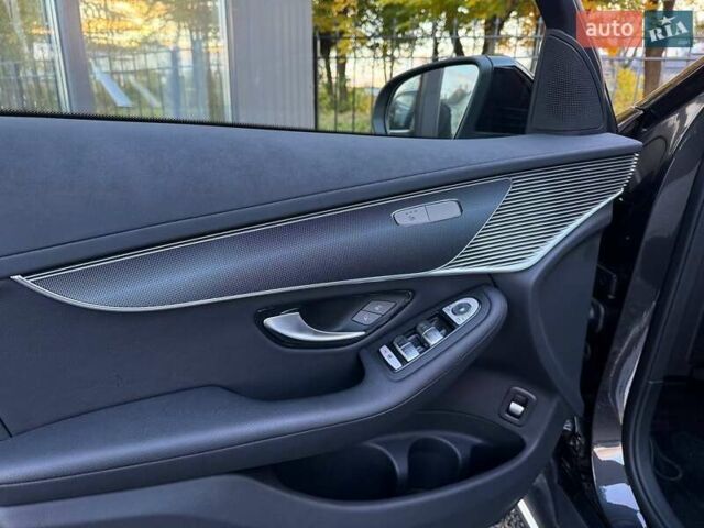 Черный Мерседес EQC, объемом двигателя 0 л и пробегом 2 тыс. км за 45000 $, фото 23 на Automoto.ua