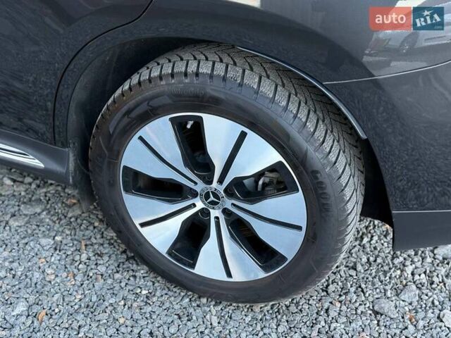 Черный Мерседес EQC, объемом двигателя 0 л и пробегом 2 тыс. км за 45000 $, фото 21 на Automoto.ua