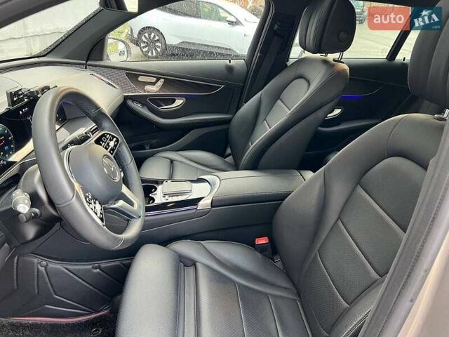 Коричневый Мерседес EQC, объемом двигателя 0 л и пробегом 25 тыс. км за 33000 $, фото 7 на Automoto.ua