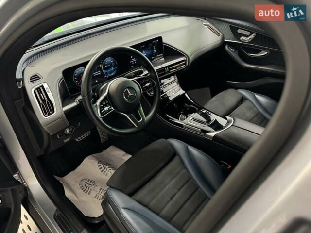 Мерседес EQC, объемом двигателя 0 л и пробегом 51 тыс. км за 29900 $, фото 8 на Automoto.ua