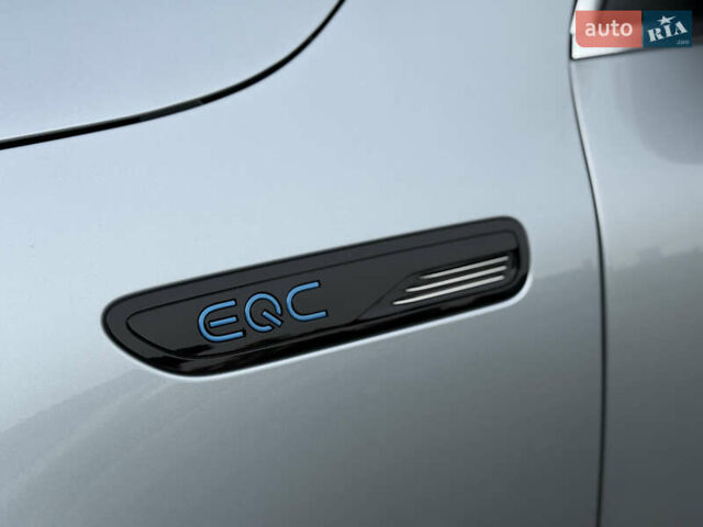Сірий Мерседес EQC, об'ємом двигуна 0 л та пробігом 71 тис. км за 35850 $, фото 7 на Automoto.ua