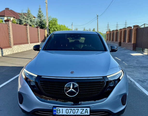 Сірий Мерседес EQC, об'ємом двигуна 0 л та пробігом 62 тис. км за 36000 $, фото 2 на Automoto.ua