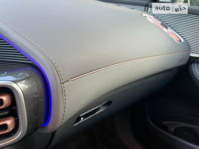 Серый Мерседес EQC, объемом двигателя 0 л и пробегом 124 тыс. км за 35699 $, фото 10 на Automoto.ua