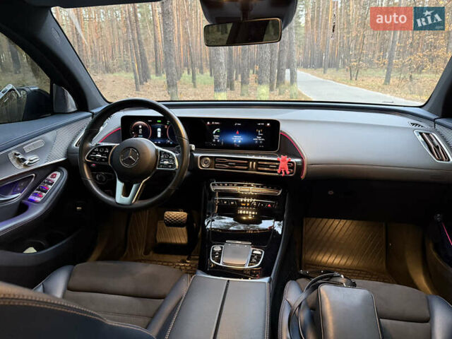 Серый Мерседес EQC, объемом двигателя 0 л и пробегом 70 тыс. км за 36000 $, фото 18 на Automoto.ua