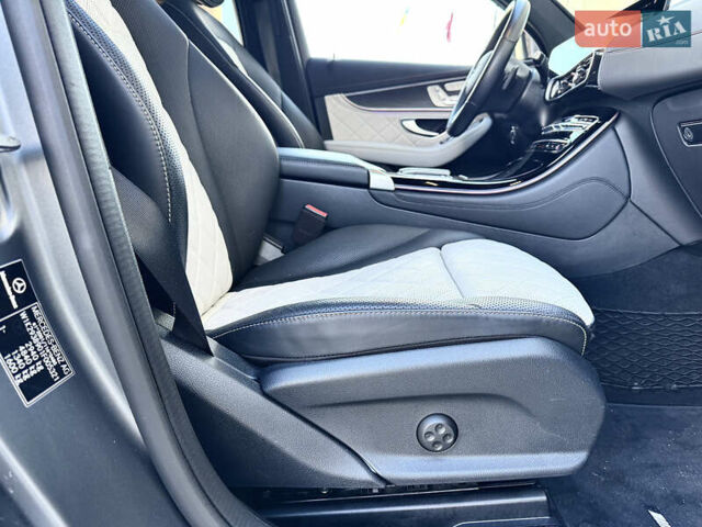 Серый Мерседес EQC, объемом двигателя 0 л и пробегом 118 тыс. км за 34999 $, фото 43 на Automoto.ua