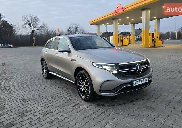 Серый Мерседес EQC, объемом двигателя 0 л и пробегом 111 тыс. км за 30850 $, фото 2 на Automoto.ua