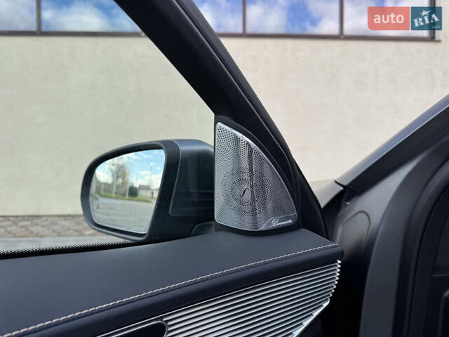 Серый Мерседес EQC, объемом двигателя 0 л и пробегом 118 тыс. км за 34999 $, фото 74 на Automoto.ua