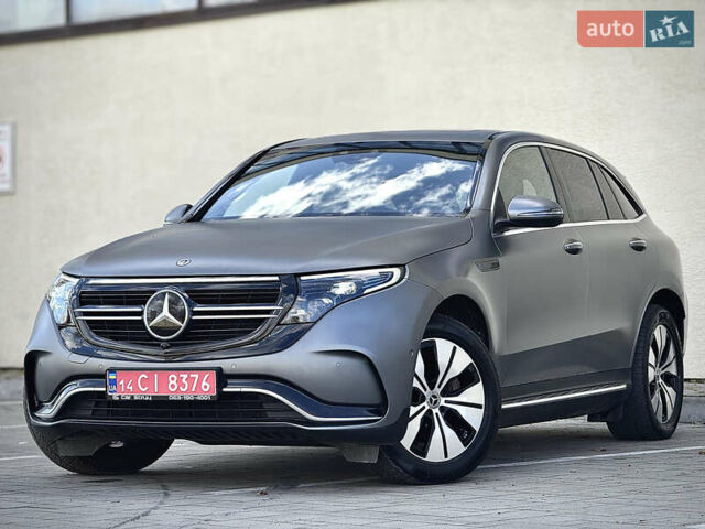 Серый Мерседес EQC, объемом двигателя 0 л и пробегом 118 тыс. км за 34999 $, фото 1 на Automoto.ua