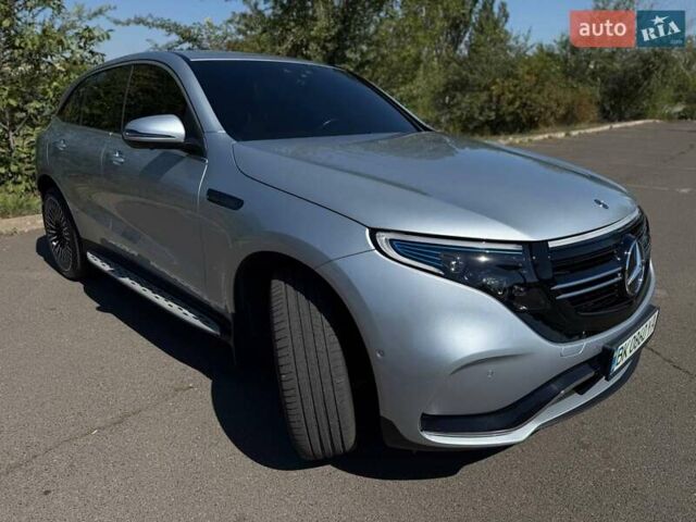 Сірий Мерседес EQC, об'ємом двигуна 0 л та пробігом 62 тис. км за 45500 $, фото 13 на Automoto.ua