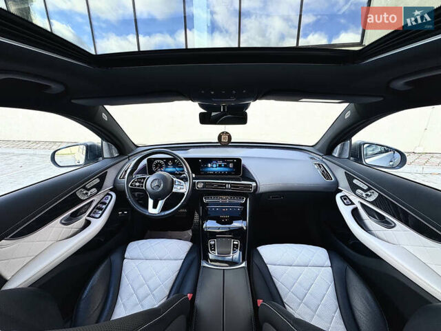 Серый Мерседес EQC, объемом двигателя 0 л и пробегом 118 тыс. км за 34999 $, фото 49 на Automoto.ua