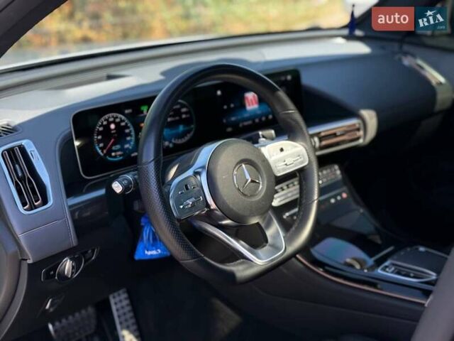 Сірий Мерседес EQC, об'ємом двигуна 0 л та пробігом 62 тис. км за 45500 $, фото 40 на Automoto.ua