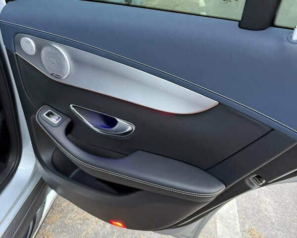 Серый Мерседес EQC, объемом двигателя 0 л и пробегом 70 тыс. км за 36000 $, фото 14 на Automoto.ua