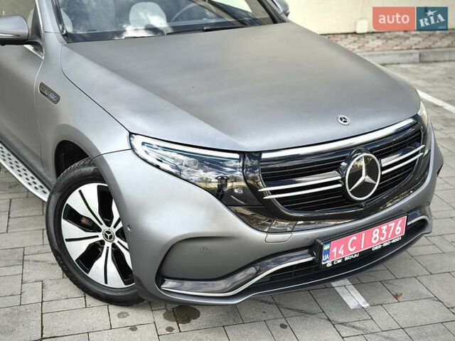 Серый Мерседес EQC, объемом двигателя 0 л и пробегом 118 тыс. км за 34999 $, фото 19 на Automoto.ua