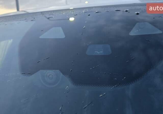 Серый Мерседес EQC, объемом двигателя 0 л и пробегом 111 тыс. км за 30850 $, фото 12 на Automoto.ua