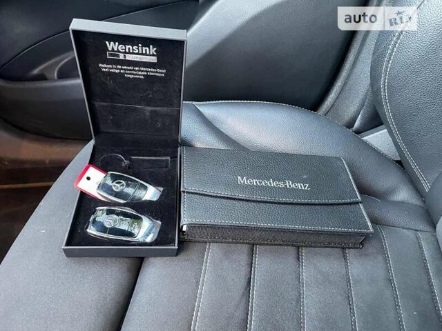 Серый Мерседес EQC, объемом двигателя 0 л и пробегом 124 тыс. км за 35699 $, фото 26 на Automoto.ua