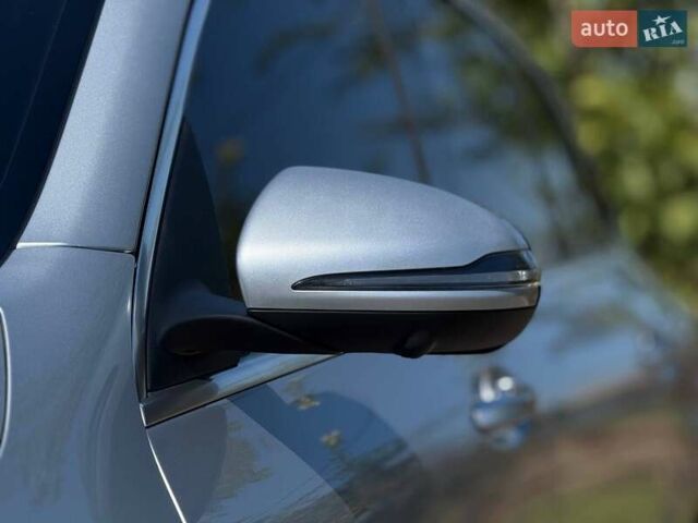 Сірий Мерседес EQC, об'ємом двигуна 0 л та пробігом 62 тис. км за 45500 $, фото 14 на Automoto.ua