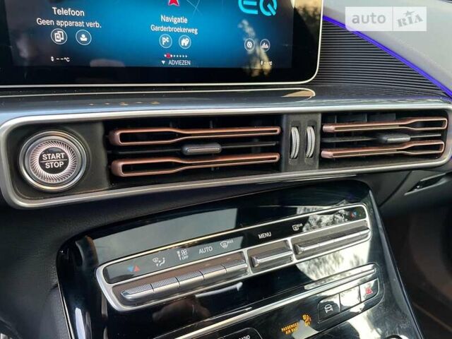 Серый Мерседес EQC, объемом двигателя 0 л и пробегом 124 тыс. км за 35699 $, фото 13 на Automoto.ua