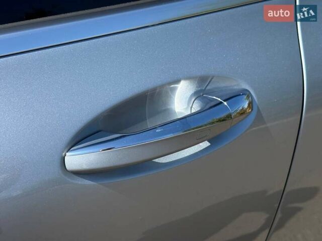 Сірий Мерседес EQC, об'ємом двигуна 0 л та пробігом 62 тис. км за 45500 $, фото 15 на Automoto.ua