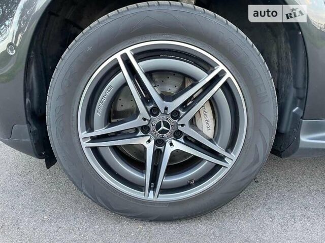 Серый Мерседес EQC, объемом двигателя 0 л и пробегом 124 тыс. км за 35699 $, фото 24 на Automoto.ua