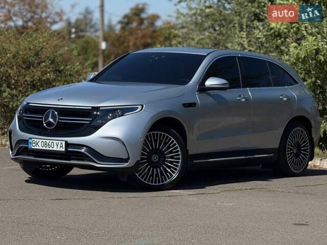 Сірий Мерседес EQC, об'ємом двигуна 0 л та пробігом 62 тис. км за 45500 $, фото 1 на Automoto.ua