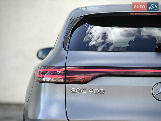Серый Мерседес EQC, объемом двигателя 0 л и пробегом 118 тыс. км за 34999 $, фото 36 на Automoto.ua
