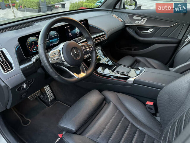 Серый Мерседес EQC, объемом двигателя 0 л и пробегом 90 тыс. км за 36800 $, фото 24 на Automoto.ua