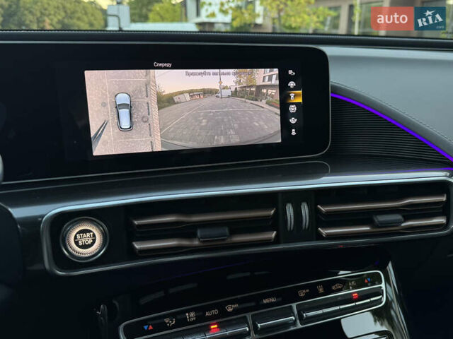 Серый Мерседес EQC, объемом двигателя 0 л и пробегом 90 тыс. км за 36800 $, фото 58 на Automoto.ua