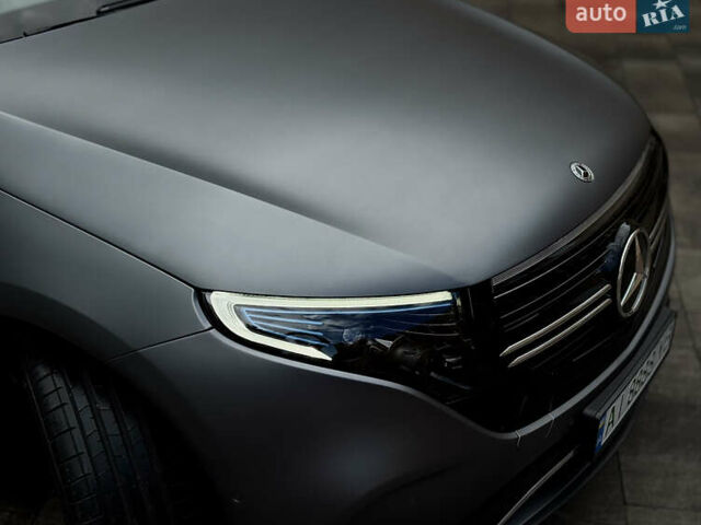Серый Мерседес EQC, объемом двигателя 0 л и пробегом 47 тыс. км за 38500 $, фото 7 на Automoto.ua