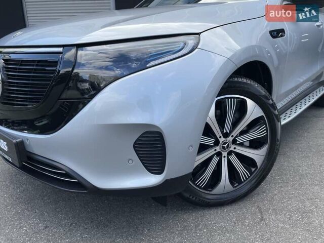Сірий Мерседес EQC, об'ємом двигуна 0 л та пробігом 102 тис. км за 34900 $, фото 14 на Automoto.ua