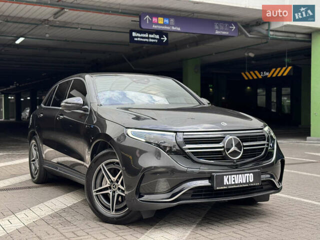 Сірий Мерседес EQC, об'ємом двигуна 0 л та пробігом 50 тис. км за 32000 $, фото 4 на Automoto.ua
