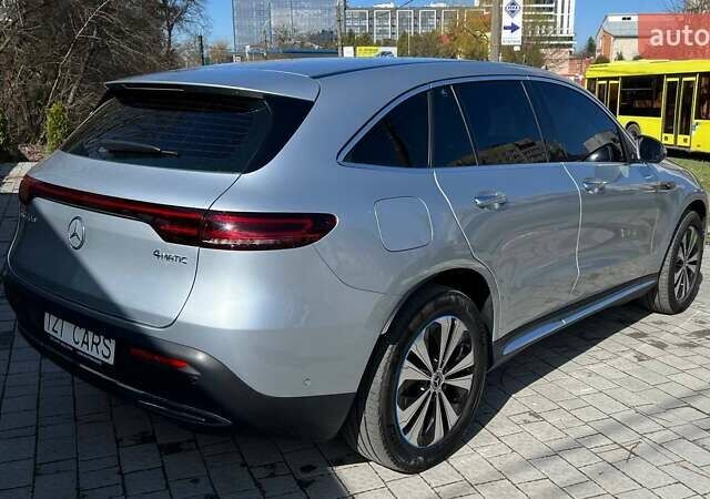 Сірий Мерседес EQC, об'ємом двигуна 0 л та пробігом 57 тис. км за 34700 $, фото 6 на Automoto.ua