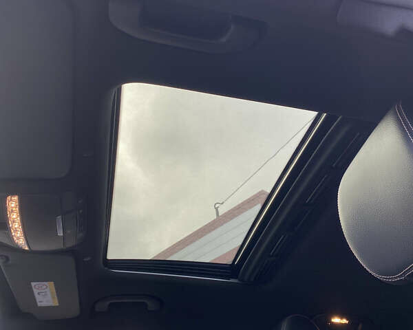 Сірий Мерседес EQC, об'ємом двигуна 0 л та пробігом 70 тис. км за 27800 $, фото 10 на Automoto.ua