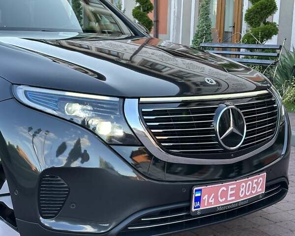 Серый Мерседес EQC, объемом двигателя 0 л и пробегом 25 тыс. км за 36750 $, фото 27 на Automoto.ua