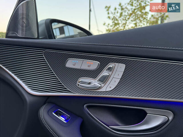 Серый Мерседес EQC, объемом двигателя 0 л и пробегом 90 тыс. км за 36800 $, фото 77 на Automoto.ua