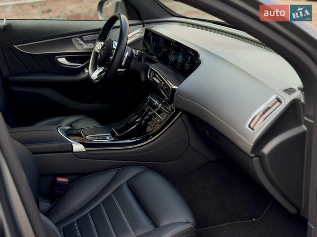 Серый Мерседес EQC, объемом двигателя 0 л и пробегом 47 тыс. км за 38500 $, фото 33 на Automoto.ua
