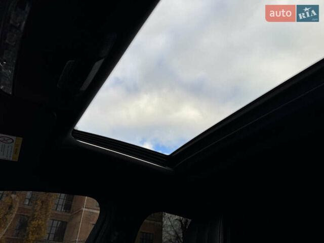 Серый Мерседес EQC, объемом двигателя 0 л и пробегом 58 тыс. км за 31999 $, фото 34 на Automoto.ua