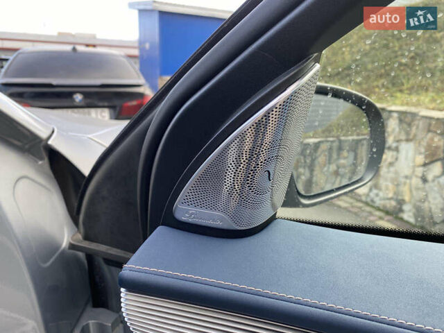 Сірий Мерседес EQC, об'ємом двигуна 0 л та пробігом 70 тис. км за 27800 $, фото 8 на Automoto.ua