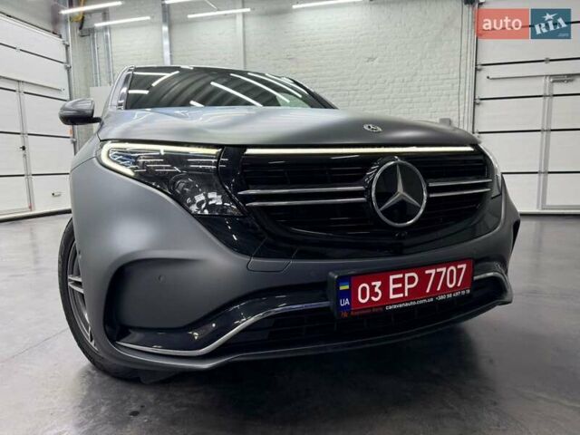 Серый Мерседес EQC, объемом двигателя 0 л и пробегом 155 тыс. км за 33301 $, фото 3 на Automoto.ua