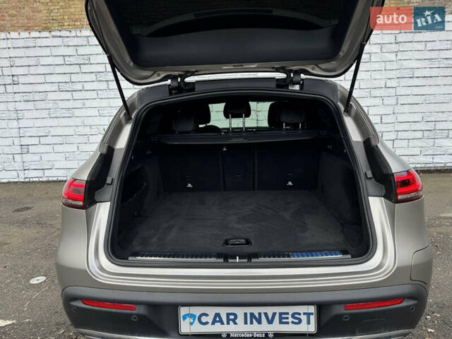 Серый Мерседес EQC, объемом двигателя 0 л и пробегом 58 тыс. км за 31999 $, фото 16 на Automoto.ua
