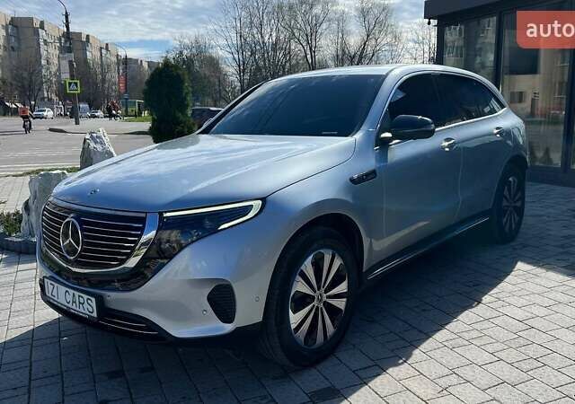 Сірий Мерседес EQC, об'ємом двигуна 0 л та пробігом 57 тис. км за 34700 $, фото 2 на Automoto.ua